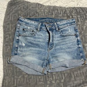 American Eagle MIDI shorts